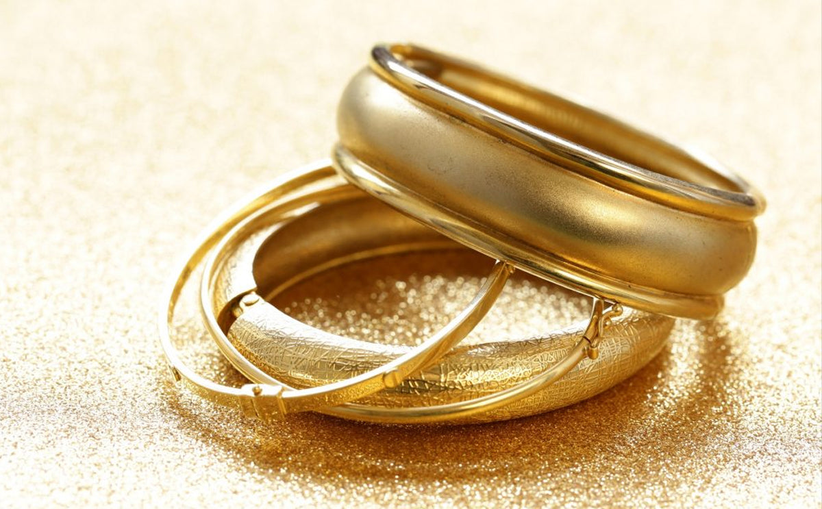 How to Spot Fake Gold Before Selling It